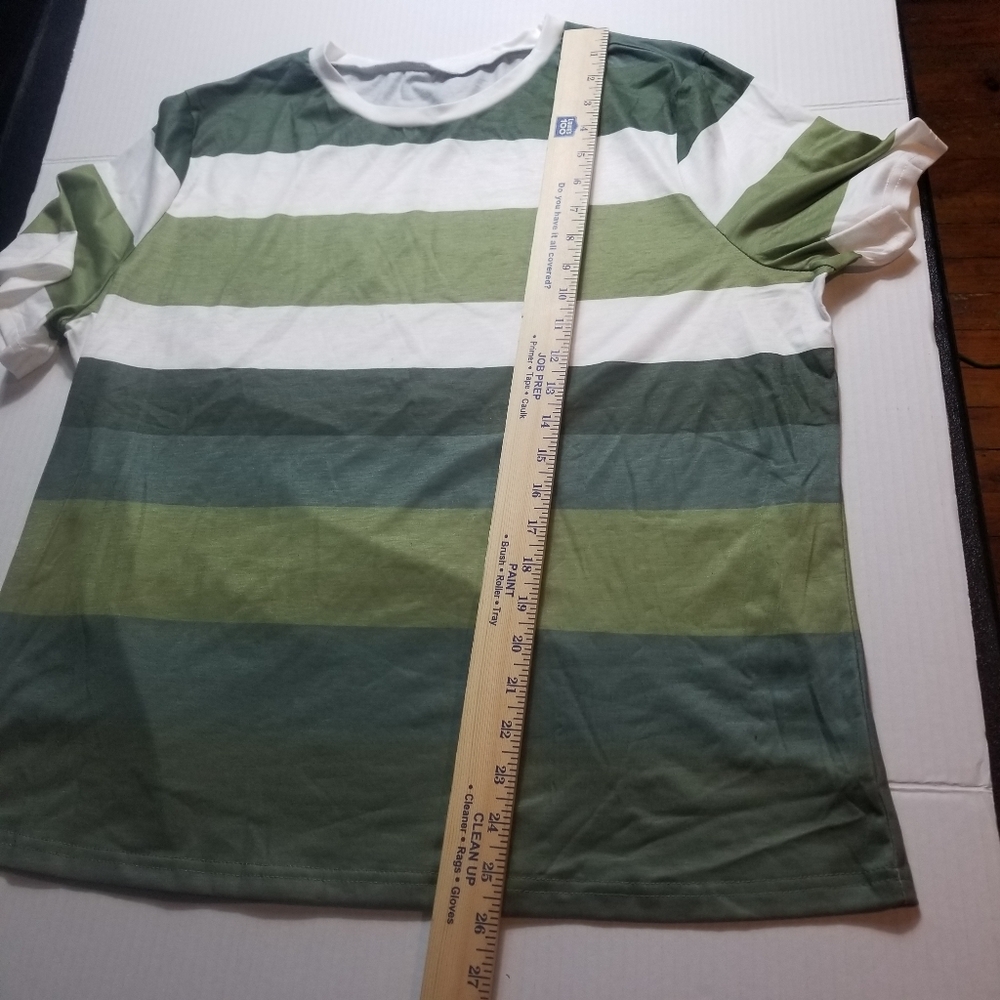 WOMEN'S GREEN AND WHITE STRIPED SHIRT SIZE XXL - Picture 4 of 8
